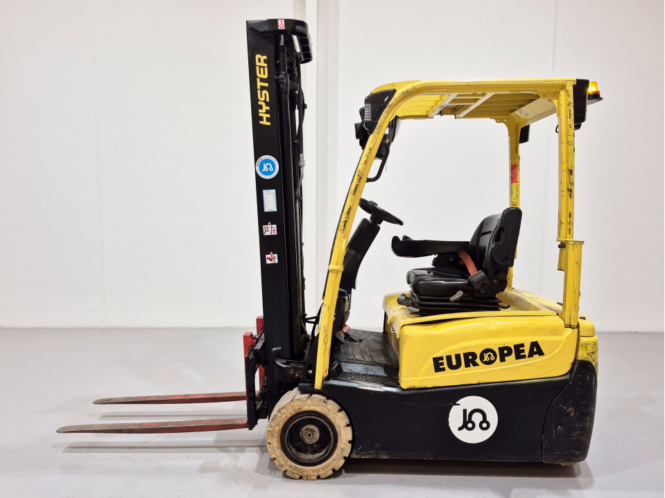 Carretilla elevadora diésel caterpillar DP18NTD