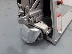 Transpaleta Electrica mb forklift ET15MH-P-F - 3179006 | Europea de Carretillas