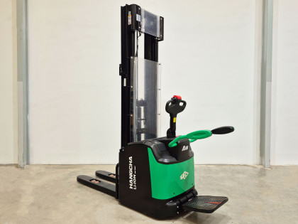 Apilador Electrico con plataforma hangcha CDD16-AC2S-I - 3576006 | Europea de Carretillas 2