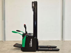 Apilador Electrico con plataforma hangcha CDD16-AC2S-I - 3576006 | Europea de Carretillas