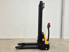 Apilador Electrico conductor a pie mb forklift ESA121 (2S360) - 3712010 | Europea de Carretillas