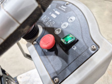 Fregadora Industrial Conductor Sentado bhior B860 - 3543004 | Europea de Carretillas