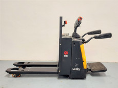 Transpaleta Electrica con plataforma mb forklift RPL201H (Litio) PESAJE RAVAS - 2929052 | Europea de Carretillas