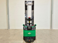 Apilador Electrico con plataforma hangcha CDD16-AC2S-I - 3576007 | Europea de Carretillas