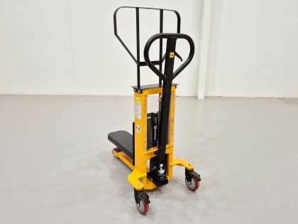 Transpaleta Manual mb forklift CBY25-1F - 4017001 | Europea de Carretillas 2