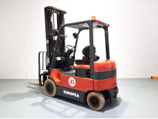 Carretilla Elevadora Electrica 4 ruedas toyota 7FBMF25 - 1617006 | Europea de Carretillas