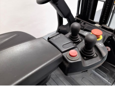 Carretilla Elevadora Electrica 3 ruedas mb forklift CPD20L2 (Litio) 48V 360Ah - 3041003 | Europea de Carretillas