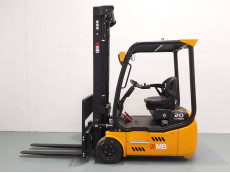 Carretilla Elevadora Electrica 3 ruedas mb forklift CPD20L2 (Litio) 48V 360Ah - 3041004 | Europea de Carretillas