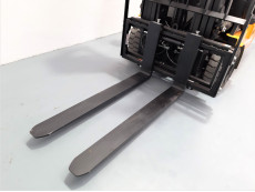 Carretilla Elevadora Electrica 3 ruedas mb forklift CPD20L2 (Litio) 48V 360Ah - 3041004 | Europea de Carretillas