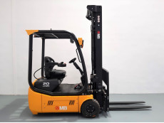 Carretilla Elevadora Electrica 3 ruedas mb forklift CPD20L2 (Litio) 48V 360Ah - 3041004 | Europea de Carretillas
