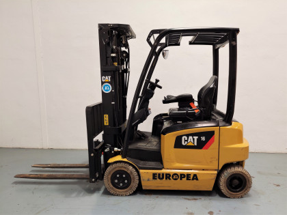 Carretilla Elevadora Electrica 4 ruedas caterpillar EP16ACN - 3156002 | Europea de Carretillas