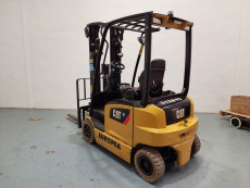Carretilla Elevadora Electrica 4 ruedas caterpillar EP16ACN - 3156002 | Europea de Carretillas