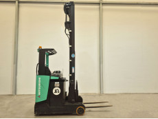 Carretilla Retractil conductor sentado mitsubishi RB16NH - 1315002 | Europea de Carretillas