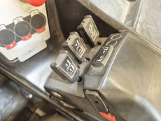 Carretilla Retractil conductor sentado mitsubishi RB16NH - 1315002 | Europea de Carretillas