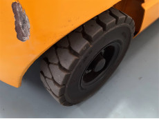 Carretilla Elevadora Electrica 4 ruedas mb forklift EFL302 (Litio) - 3185005 | Europea de Carretillas