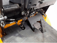 Carretilla Elevadora Electrica 4 ruedas mb forklift EFL302 (Litio) - 3185008 | Europea de Carretillas