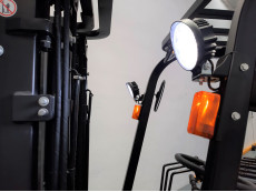 Carretilla Elevadora Electrica 4 ruedas mb forklift EFL302 (Litio) - 3185011 | Europea de Carretillas
