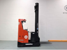 Carretilla Retractil conductor sentado bt RRE-180-E - 3213002 | Europea de Carretillas