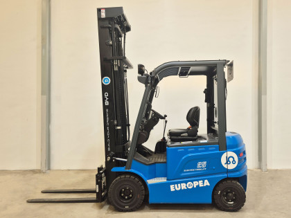 Carretilla Elevadora Electrica 4 ruedas byd SEF25B - 3331021 | Europea de Carretillas