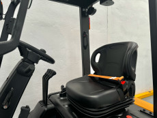 Carretilla Elevadora Electrica 3 ruedas mb forklift CPD18TVL (Litio) 80V 205Ah - 3521003 | Europea de Carretillas