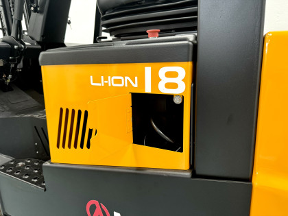 Carretilla Elevadora Electrica 3 ruedas mb forklift CPD18TVL (Litio) 80V 205Ah - 3521012 | Europea de Carretillas 2