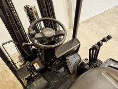 Carretilla Elevadora Electrica 3 ruedas mb forklift CPD18TVL (Litio) 80V 205Ah - 3521040 | Europea de Carretillas