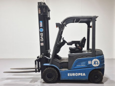 Carretilla Elevadora Electrica 4 ruedas byd ECB25C (Litio) 80V 270AH - 2265029 | Europea de Carretillas