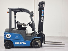Carretilla Elevadora Electrica 4 ruedas byd ECB25C (Litio) 80V 270AH - 2265029 | Europea de Carretillas
