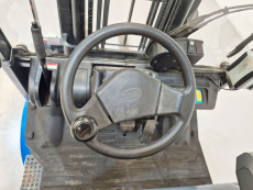 Carretilla Elevadora Electrica 4 ruedas byd ECB25C - 2265030 | Europea de Carretillas