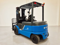 Carretilla Elevadora Electrica 4 ruedas byd ECB50C (Litio) 80V 540Ah - 2465011 | Europea de Carretillas