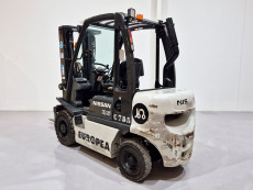 Carretilla Elevadora Diesel unicarriers Y1D2A25Q - 2511007 | Europea de Carretillas