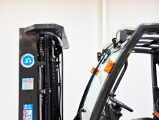 Carretilla Elevadora Diesel unicarriers Y1D2A25Q - 2511007 | Europea de Carretillas