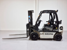 Carretilla Elevadora Diesel unicarriers Y1D2A25Q - 2511009 | Europea de Carretillas