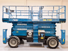 Plataforma Tijera Diesel genie GS5390RT - 2523004 | Europea de Carretillas