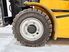 Carretilla Elevadora Electrica 3 ruedas mb forklift CPDS15-AC6 - 2559002 | Europea de Carretillas