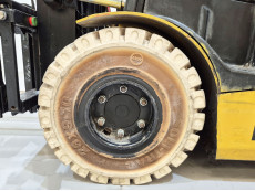 Carretilla Elevadora Electrica 4 ruedas caterpillar EP25CN-80E - 2615002 | Europea de Carretillas