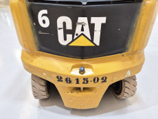 Carretilla Elevadora Electrica 4 ruedas caterpillar EP25CN-80E - 2615002 | Europea de Carretillas