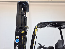 Carretilla Elevadora Electrica 4 ruedas caterpillar EP25CN-80E - 2615002 | Europea de Carretillas