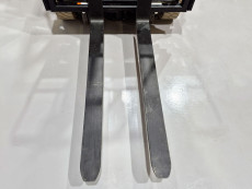 Carretilla Elevadora Electrica 3 ruedas caterpillar EP16ANT - 2700005 | Europea de Carretillas