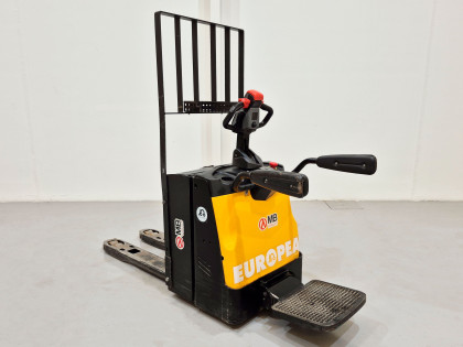 Transpaleta Electrica con plataforma mb forklift RPL201 (Litio) - 2793015 | Europea de Carretillas 2
