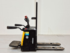 Transpaleta Electrica con plataforma mb forklift RPL201 (Litio) - 2793015 | Europea de Carretillas