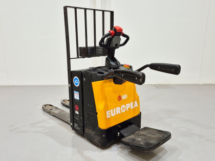Transpaleta Electrica con plataforma mb forklift RPL201H (Litio) - 2929060 | Europea de Carretillas 2