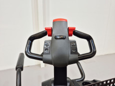 Transpaleta Electrica con plataforma mb forklift RPL201H (Litio) - 2929060 | Europea de Carretillas