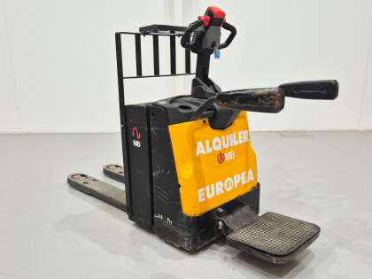 Transpaleta Electrica con plataforma mb forklift RPL201H (Litio) - 2929067 | Europea de Carretillas 2