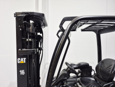 Carretilla Elevadora Electrica 3 ruedas caterpillar EP16ACNT - 2930002 | Europea de Carretillas