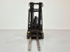 Carretilla Elevadora Electrica 3 ruedas caterpillar EP16ACNT - 2930005 | Europea de Carretillas