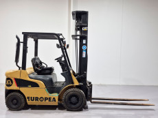 Carretilla Elevadora Diesel caterpillar DP25NTD - 2944006 | Europea de Carretillas