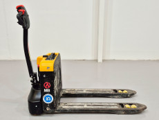 Transpaleta Electrica mb forklift EPL154 (Litio) 24V 30Ah - 3125069 | Europea de Carretillas