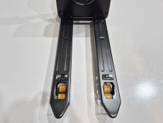 Transpaleta Electrica mb forklift EPL154 (Litio) 24V 30Ah - 3125123 | Europea de Carretillas