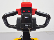 Transpaleta Electrica mb forklift EPL154 (Litio) 24V 30Ah - 3125124 | Europea de Carretillas